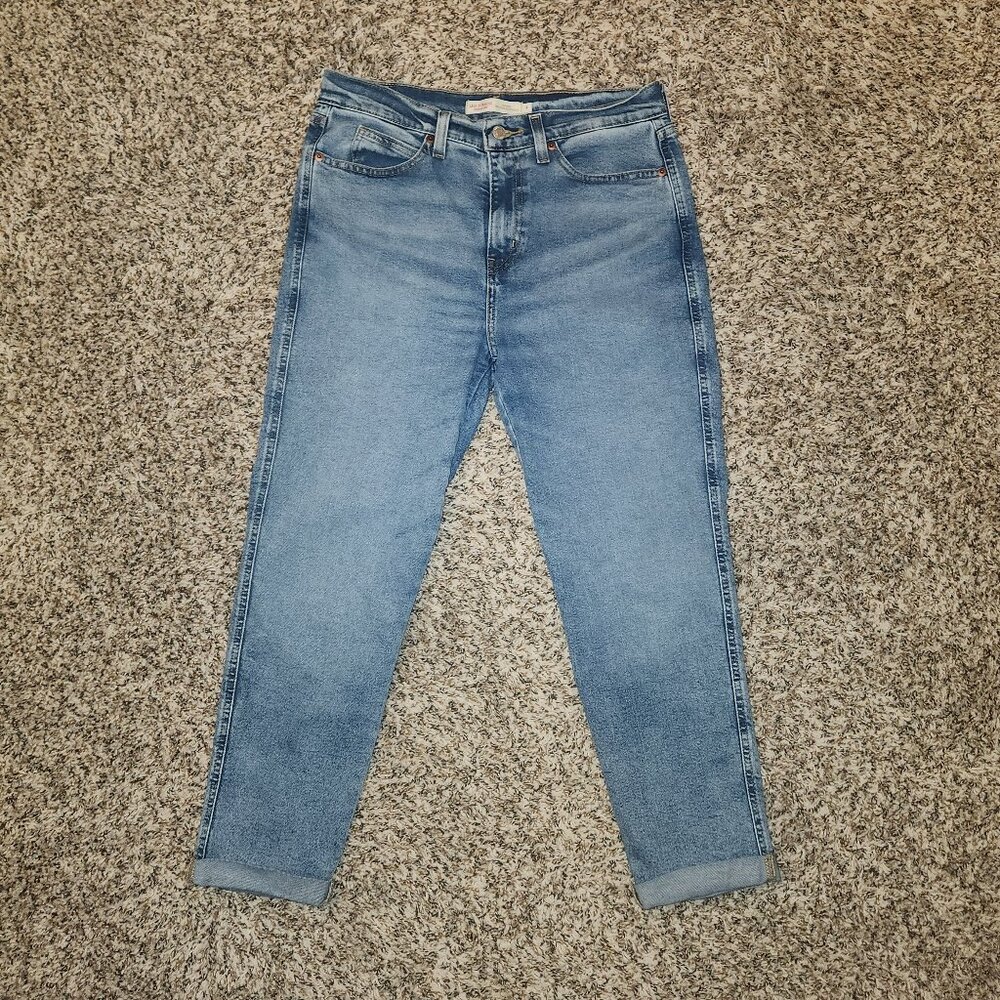 Levi’s Women’s Heritage Mid-Rise Boyfriend Jeans – Size 4/W27 👖✨